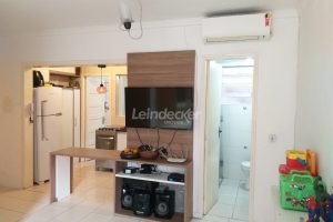 Kitnet à venda com 31m², 1 dormitório no bairro Santa Cecília em Porto Alegre - Foto 1