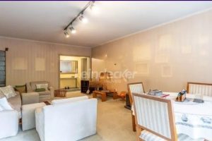 Apartamento à venda com 119m², 3 dormitórios, 1 suíte, 1 vaga no bairro Petrópolis em Porto Alegre - Foto 2