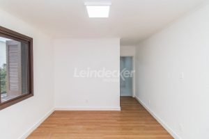 Apartamento à venda com 43m², 1 dormitório, 1 vaga no bairro Jardim Botânico em Porto Alegre - Foto 4