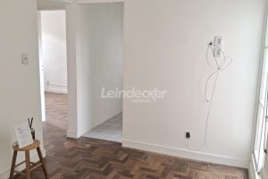 Apartamento à venda com 46m², 2 dormitórios no bairro Petrópolis em Porto Alegre - Foto 4