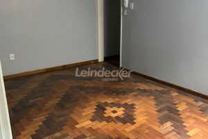 Apartamento à venda com 83m², 2 dormitórios no bairro Auxiliadora em Porto Alegre - Foto 5