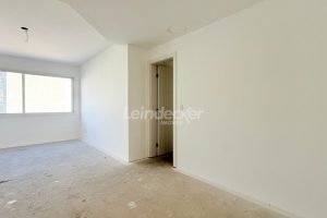 Apartamento à venda com 80m², 3 dormitórios, 1 suíte, 1 vaga no bairro Floresta em Porto Alegre - Foto 3