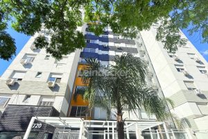 Apartamento à venda com 80m², 3 dormitórios, 1 suíte, 1 vaga no bairro Floresta em Porto Alegre - Foto 1