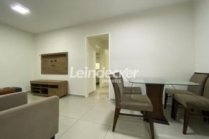 Apartamento à venda com 55m², 2 dormitórios no bairro Petrópolis em Porto Alegre - Foto 3