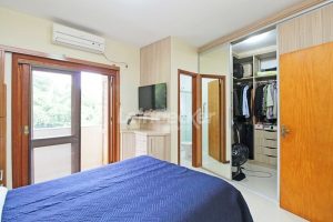 Casa em Condomínio à venda com 133m², 3 dormitórios, 1 suíte, 2 vagas no bairro Tristeza em Porto Alegre - Foto 11