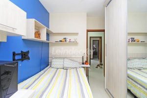 Casa em Condomínio à venda com 133m², 3 dormitórios, 1 suíte, 2 vagas no bairro Tristeza em Porto Alegre - Foto 17