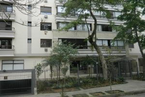 Apartamento à venda com 139m², 3 dormitórios, 1 suíte, 3 vagas no bairro Mont Serrat em Porto Alegre - Foto 3