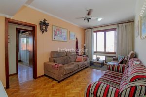 Apartamento à venda com 120m², 3 dormitórios, 1 vaga no bairro Rio Branco em Porto Alegre - Foto 2