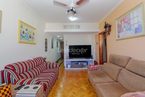 Apartamento à venda com 120m², 3 dormitórios, 1 vaga no bairro Rio Branco em Porto Alegre - Foto 4