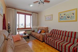 Apartamento à venda com 120m², 3 dormitórios, 1 vaga no bairro Rio Branco em Porto Alegre - Foto 1