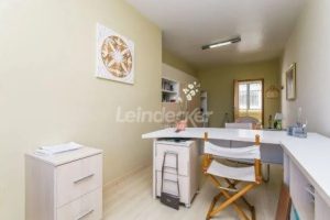 Salas/Conjuntos à venda com 37m² no bairro Petrópolis em Porto Alegre - Foto 2
