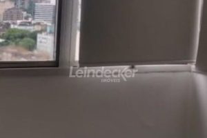 Salas/Conjuntos à venda com 43m² no bairro Floresta em Porto Alegre - Foto 2