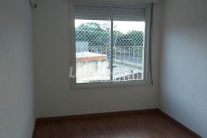 Apartamento à venda com 43m², 1 dormitório, 1 vaga no bairro Partenon em Porto Alegre - Foto 2