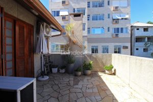 Cobertura à venda com 179m², 3 dormitórios, 1 suíte, 2 vagas no bairro Moinhos de Vento em Porto Alegre - Foto 27