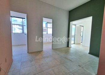 Sala para alugar com 70m² no bairro Auxiliadora em Porto Alegre