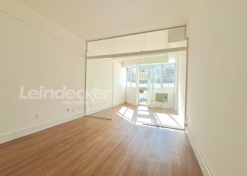 Sala para alugar com 40m² no bairro Floresta em Porto Alegre