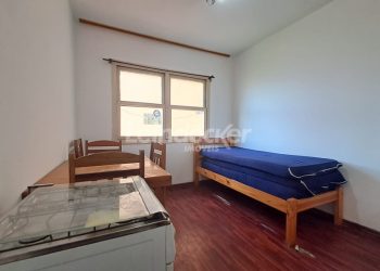 JK para alugar com 19m², 1 dormitório no bairro Centro em Porto Alegre