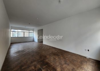 Sala para alugar com 32m² no bairro Centro em Porto Alegre
