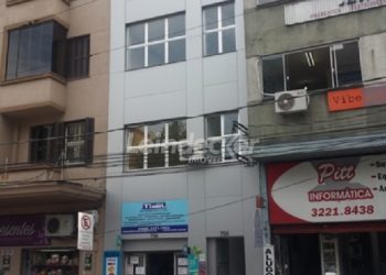Sala para alugar com 40m² no bairro Centro em Porto Alegre
