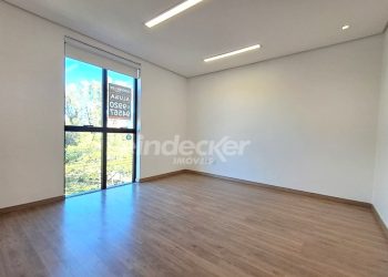 Sala para alugar com 22m², 1 vaga no bairro Floresta em Porto Alegre