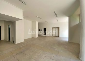 Conjunto para alugar com 821m² no bairro Centro em Porto Alegre