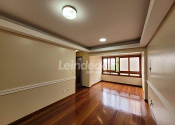 Apartamento para alugar com 72m², 2 dormitórios, 1 vaga no bairro Petrópolis em Porto Alegre