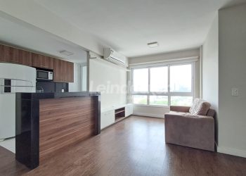 Apartamento para alugar com 62m², 2 dormitórios, 2 vagas no bairro Boa Vista em Porto Alegre