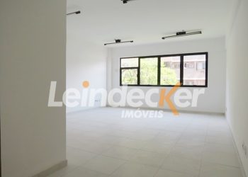Sala para alugar com 37m² no bairro Floresta em Porto Alegre
