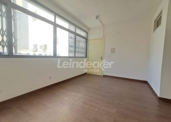 Sala para alugar com 62m² no bairro Auxiliadora em Porto Alegre