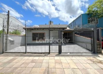 Casa Comercial para alugar com 185m², 1 vaga no bairro Passo d'Areia em Porto Alegre