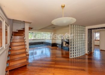 Cobertura para alugar com 302m², 4 dormitórios, 3 vagas no bairro Menino Deus em Porto Alegre