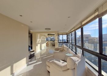 Apartamento para alugar com 100m², 2 dormitórios, 1 vaga no bairro Mont Serrat em Porto Alegre