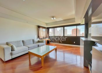 Apartamento para alugar com 200m², 3 dormitórios, 3 vagas no bairro Moinhos de Vento em Porto Alegre