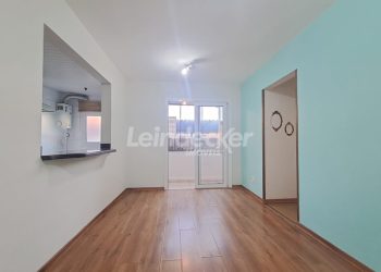 Apartamento para alugar com 56m², 2 dormitórios, 1 vaga no bairro Cavalhada em Porto Alegre