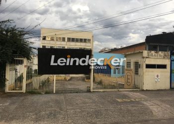 Prédio para alugar com 750m², 10 vagas no bairro Sarandi em Porto Alegre