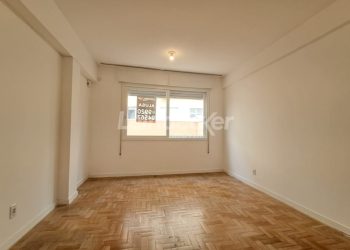 JK para alugar com 40m², 1 dormitório no bairro Santa Cecilia em Porto Alegre