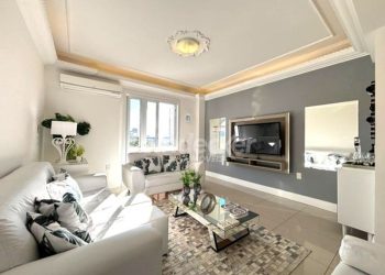 Apartamento para alugar com 135m², 3 dormitórios, 1 vaga no bairro Centro em Porto Alegre