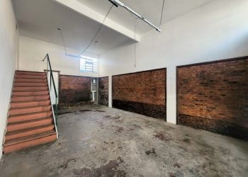 Loja para alugar com 100m² no bairro Navegantes em Porto Alegre