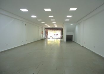 Loja para alugar com 130m², 2 vagas no bairro Jardim Planalto em Porto Alegre