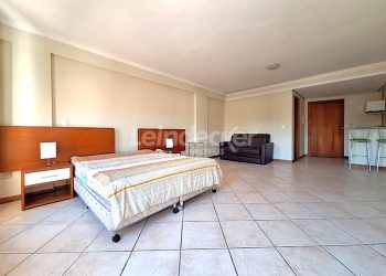 Apartamento para alugar com 36m², 1 dormitório no bairro Santana em Porto Alegre