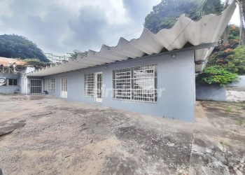 Loja para alugar com 150m², 4 vagas no bairro Nonoai em Porto Alegre