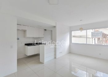 Apartamento para alugar com 51m², 1 dormitório, 1 vaga no bairro Petrópolis em Porto Alegre