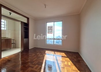Apartamento para alugar com 35m², 1 dormitório no bairro Centro em Porto Alegre