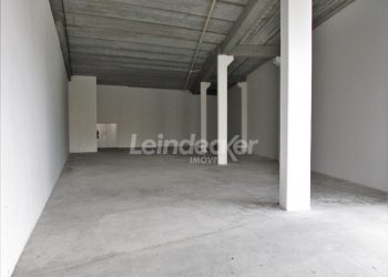 Loja para alugar com 282m², 4 vagas no bairro Jardim Botânico em Porto Alegre