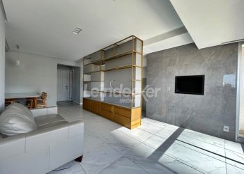 Apartamento para alugar com 75m², 2 dormitórios, 2 vagas no bairro Petrópolis em Porto Alegre