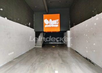 Loja para alugar com 110m², 3 vagas no bairro Independência em Porto Alegre