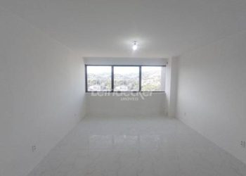 Sala para alugar com 33m², 1 vaga no bairro Teresópolis em Porto Alegre