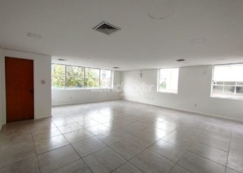 Conjunto para alugar com 63m² no bairro Rio Branco em Porto Alegre