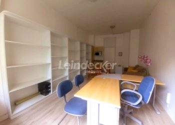 Sala para alugar com 25m² no bairro Centro em Porto Alegre