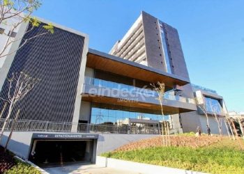 Sala para alugar com 318m² no bairro Teresópolis em Porto Alegre